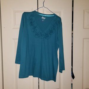 Bass Women's Size L ruffled Turquoise top